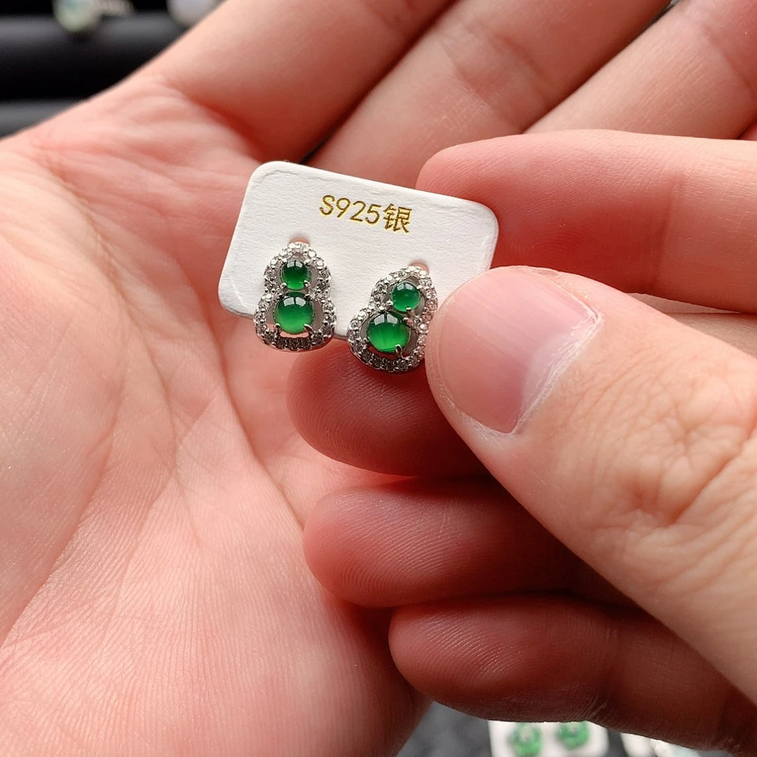 翡翠戒指银S925镶嵌E****?0111