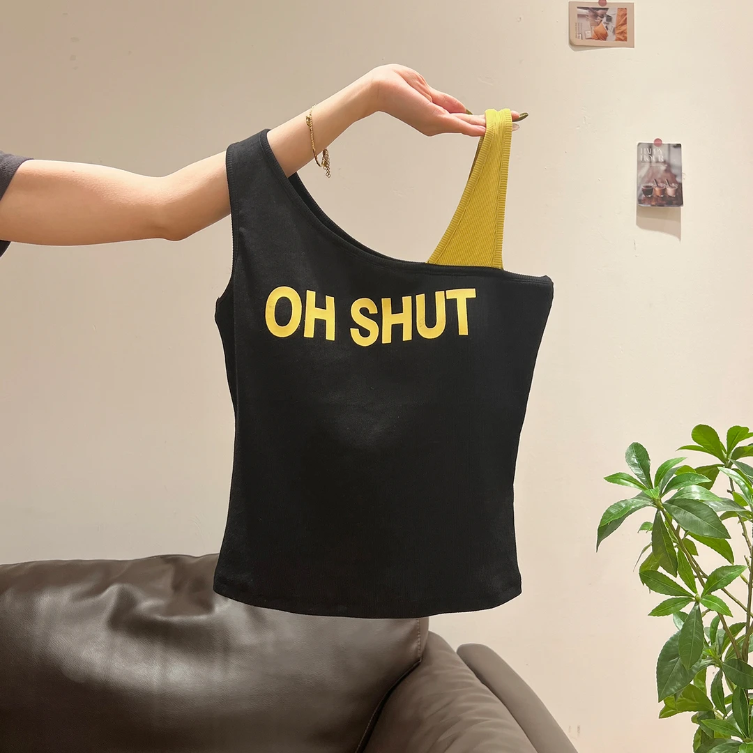 黑色字母印花吊带背心女2025夏季新款百搭个性风通勤修身显瘦上衣