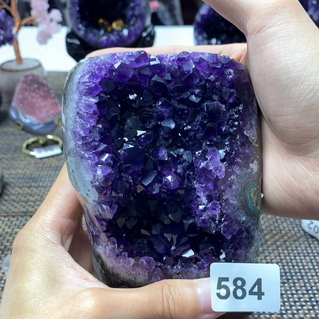 紫晶大型摆件（非配饰）未镶嵌