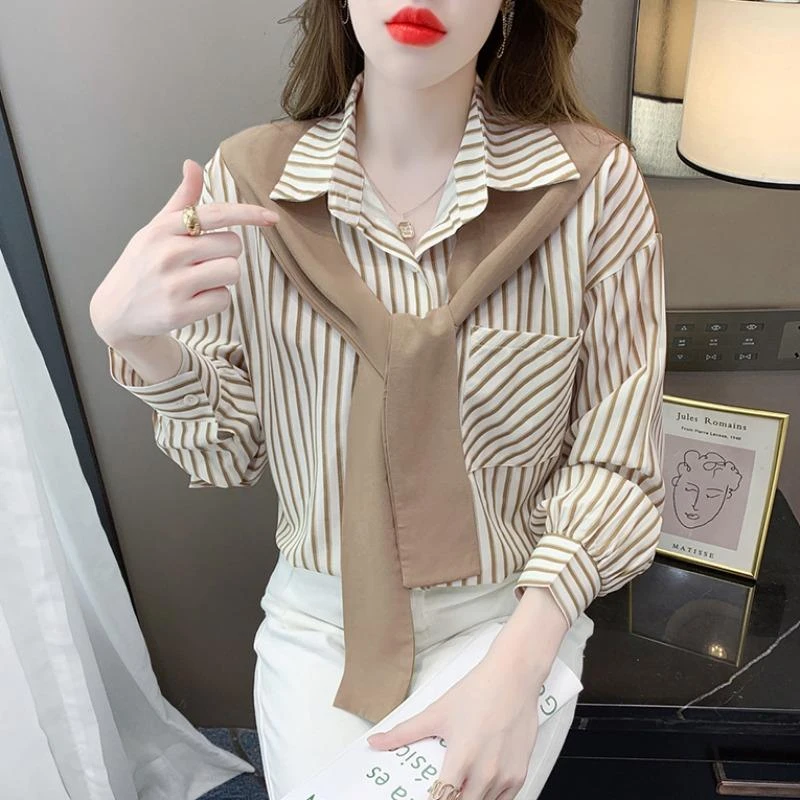 设计感假两件披肩衬衫女年春装新款韩版宽松长袖条纹小众上衣