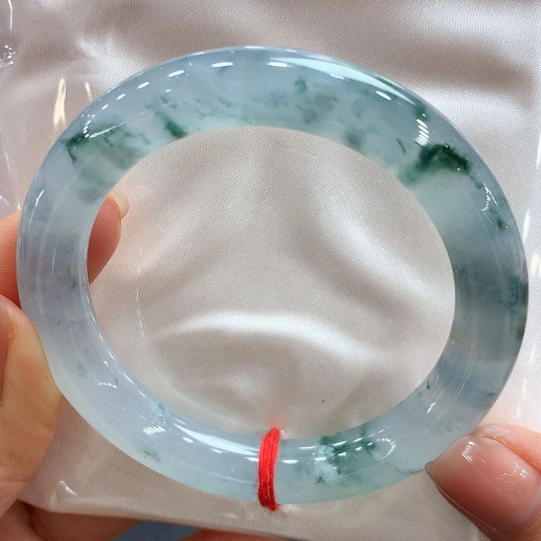 翡翠未镶嵌手镯53圆条两天鉴赏