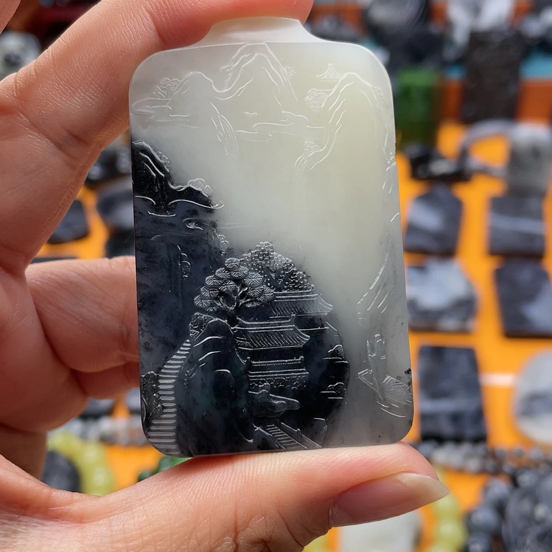 定***销和田玉未镶嵌颈饰