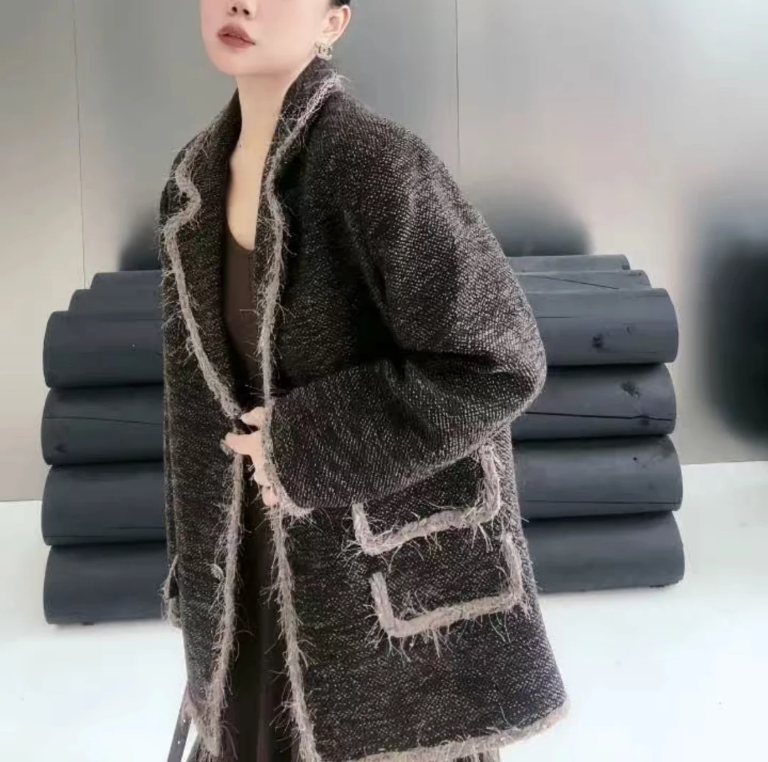 时尚女士黑色流苏西装领外套提升造型优雅魅力小香风