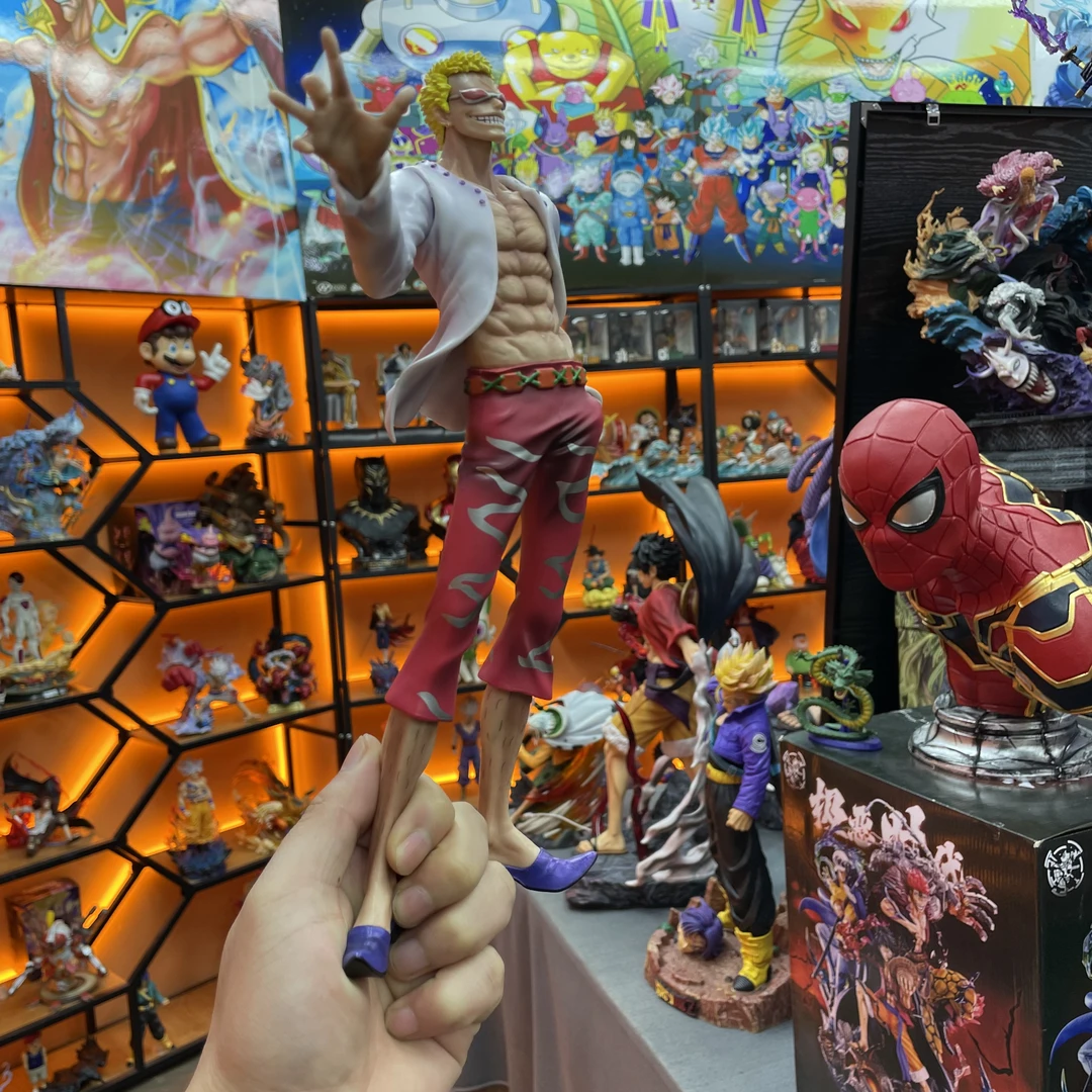 （现货）高约30cm 海贼王 多弗朗明哥 站姿c2明哥+彩盒 手办模玩