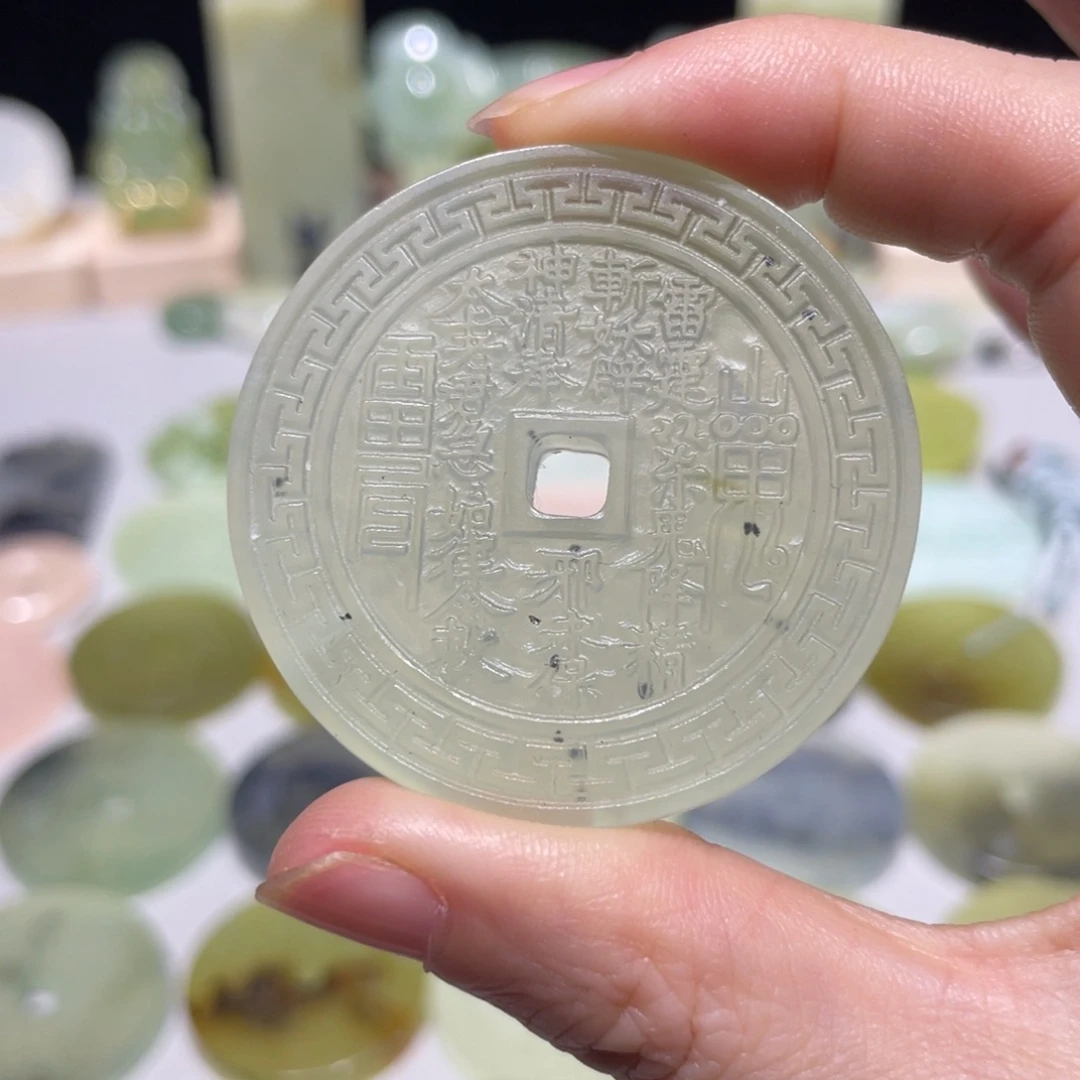 岫玉未镶嵌颈饰17