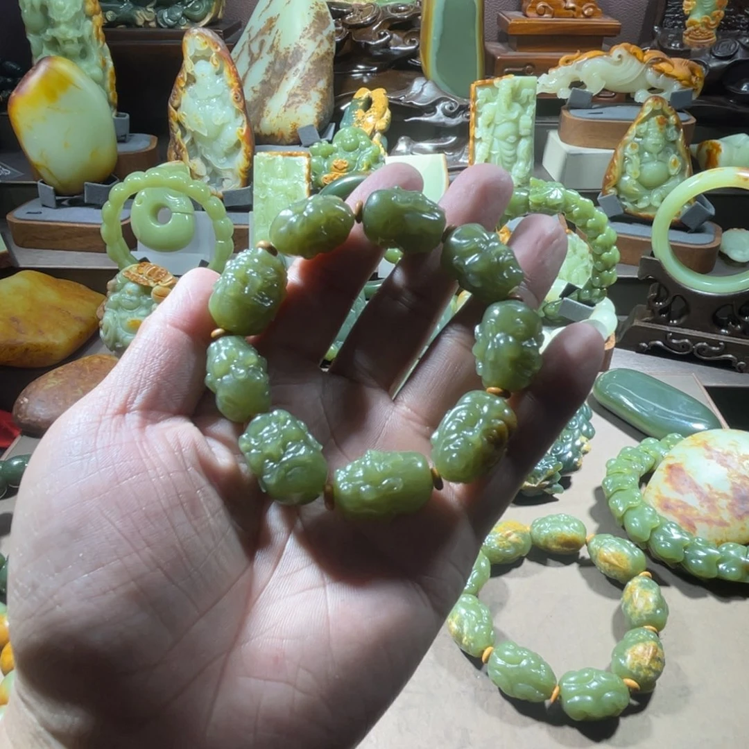 透闪石质玉手串未镶嵌低***子