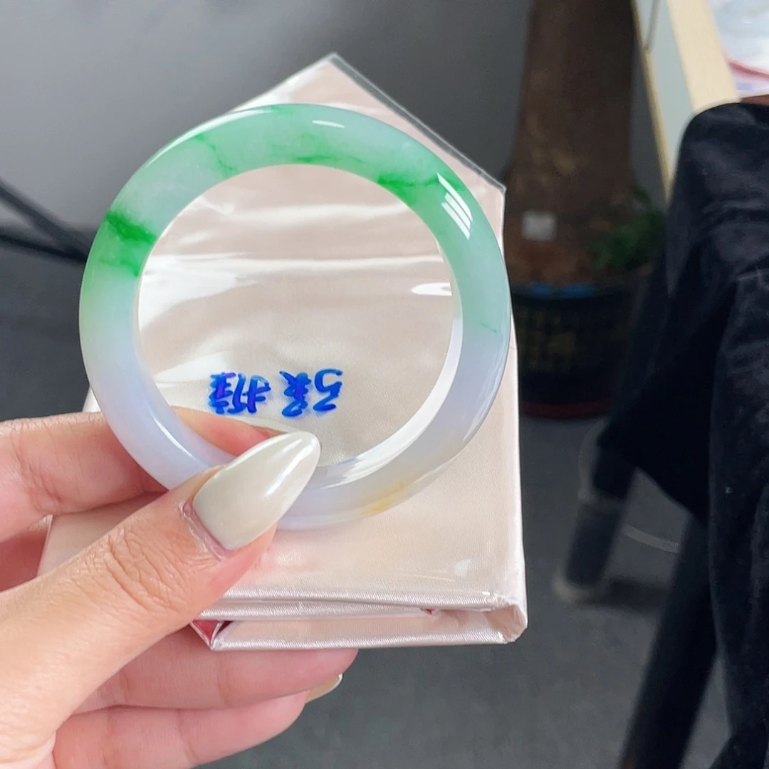 翡翠手镯未镶嵌7号链接