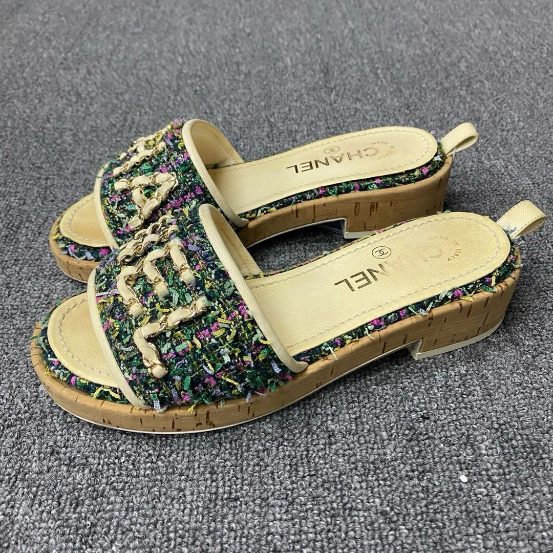 95新 Chanel/香奈儿 97新/36码/标语logo编织厚底拖鞋/BF01382