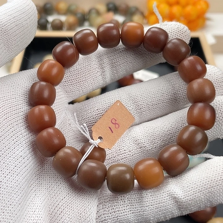 白玉菩提吊坠卡12加州阳光