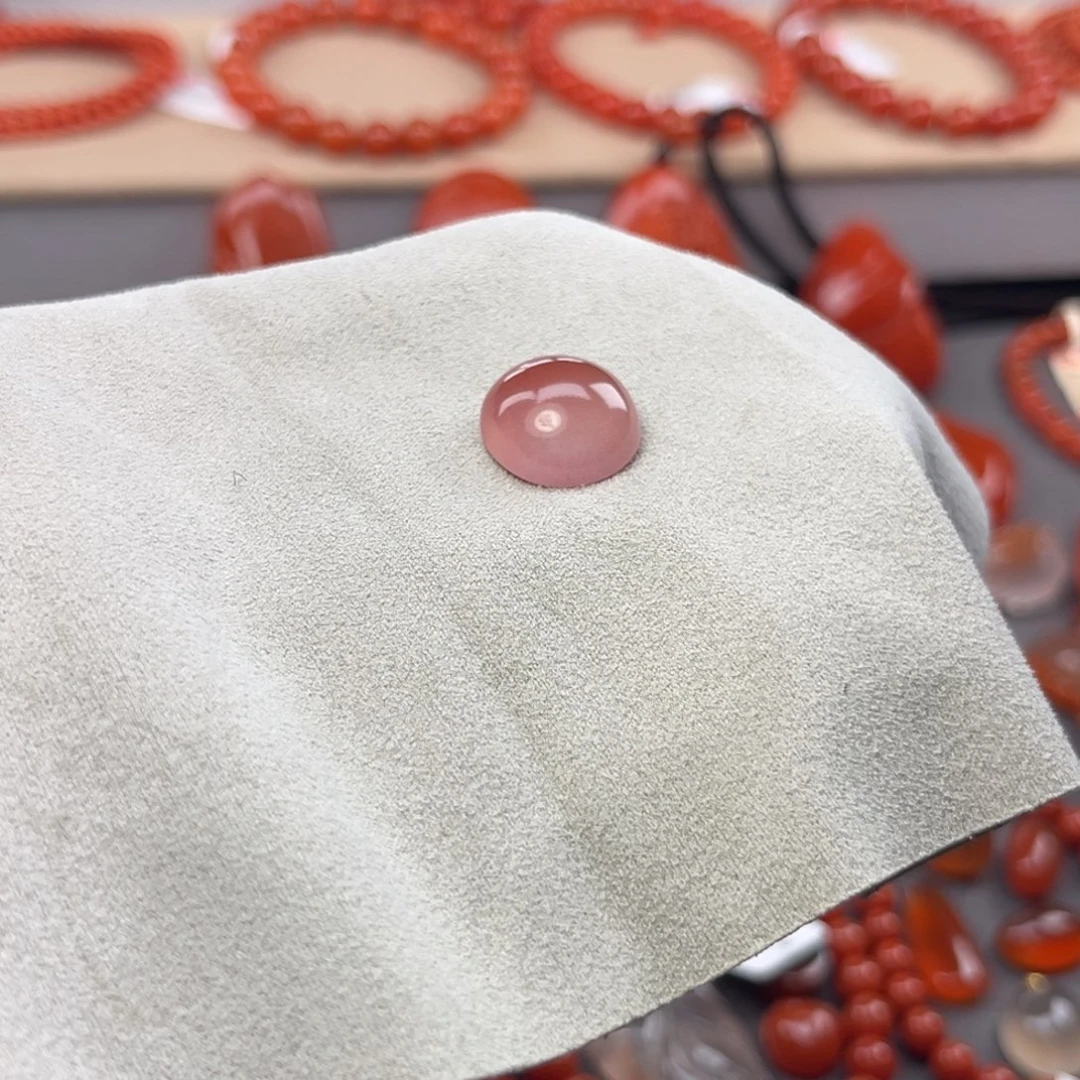 南红玛瑙未镶嵌颈饰