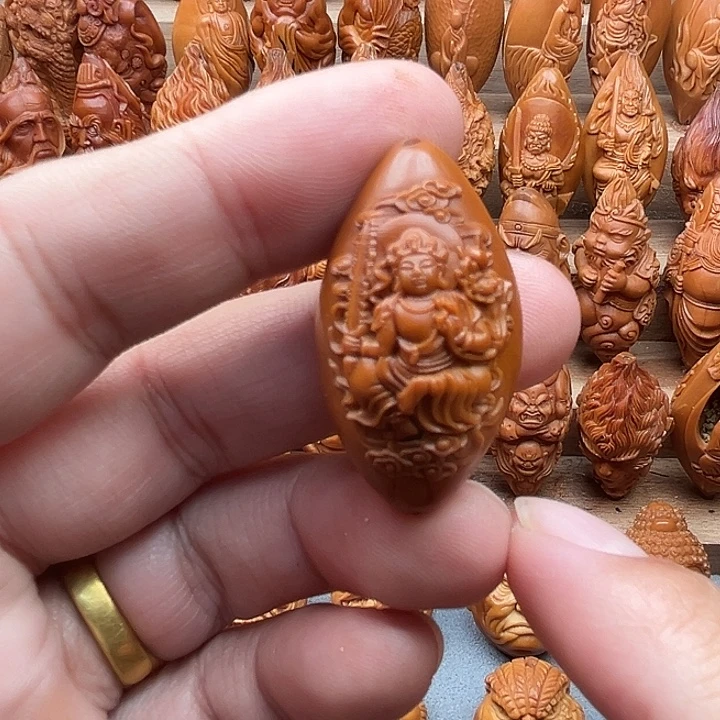 吊坠橄榄核21虚空藏