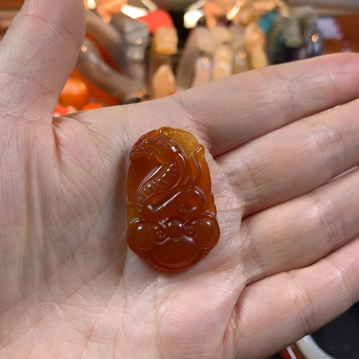 এ***࿐玛瑙/玉髓未镶嵌手镯