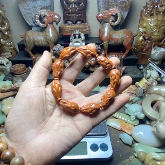 未镶嵌和田玉挂件