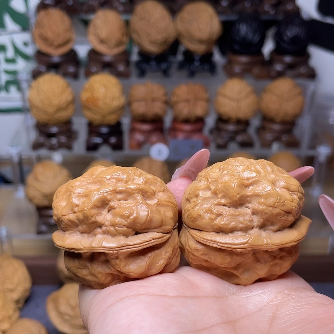 文玩核桃把件6…………39mm