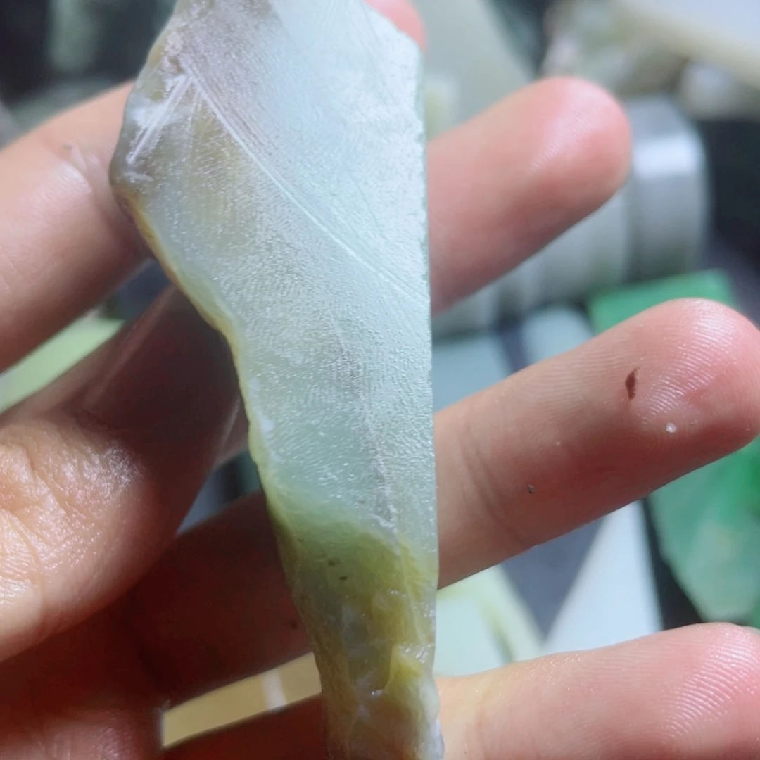 和田玉(糖玉)未镶嵌挂件