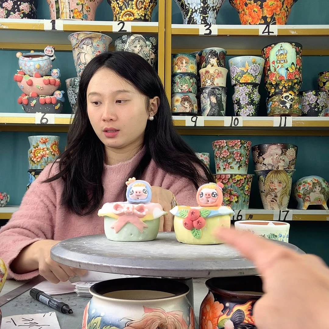 陶景德镇手工花盆842