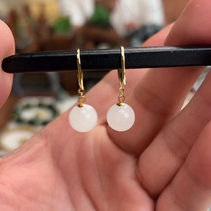 和田玉未镶嵌耳饰