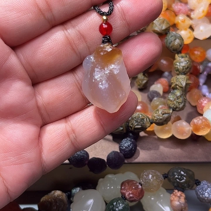 阿拉善彩玛瑙手串