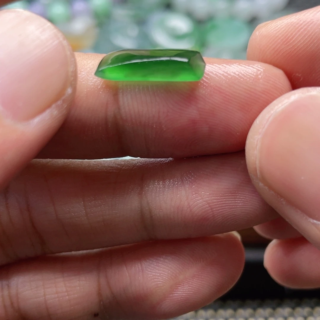 Y***️定制翡翠未镶嵌翡翠