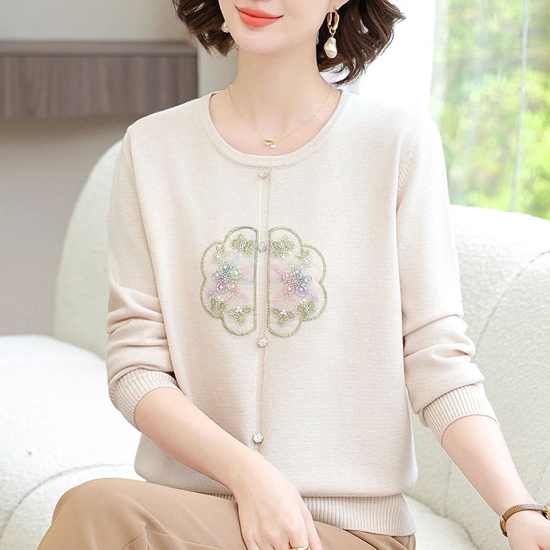 2025新款洋气妈妈装针织上衣中老年女装毛衣遮肚秋冬时尚打底小衫