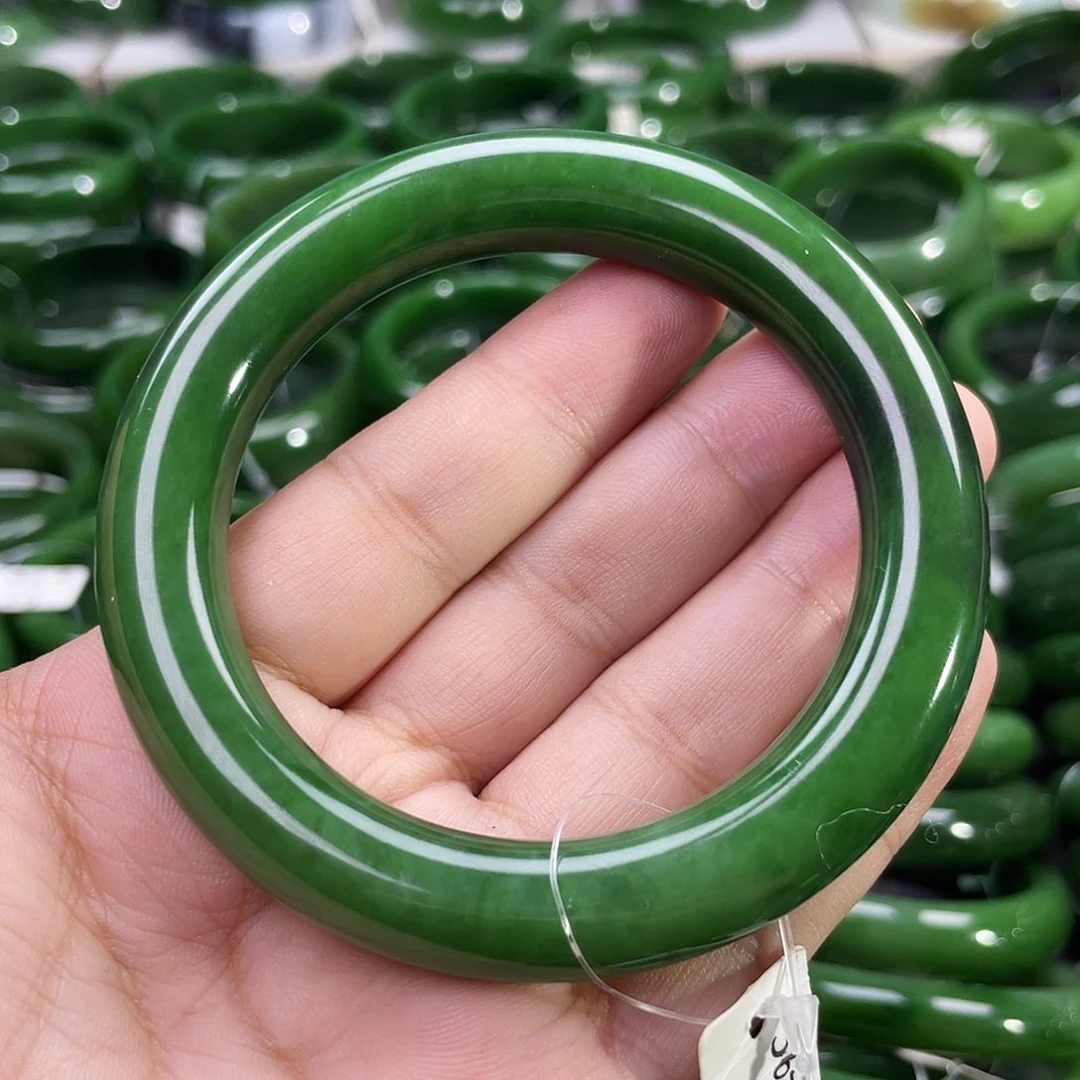 未镶嵌手镯和田玉（碧玉）