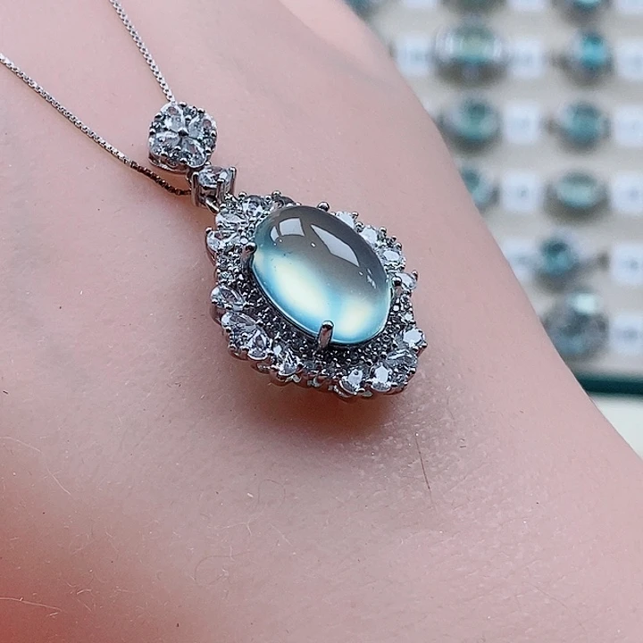 蛇纹石玉银S925镶嵌吊坠