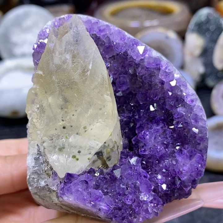 未镶嵌珠宝半成品水晶紫晶奇石簇