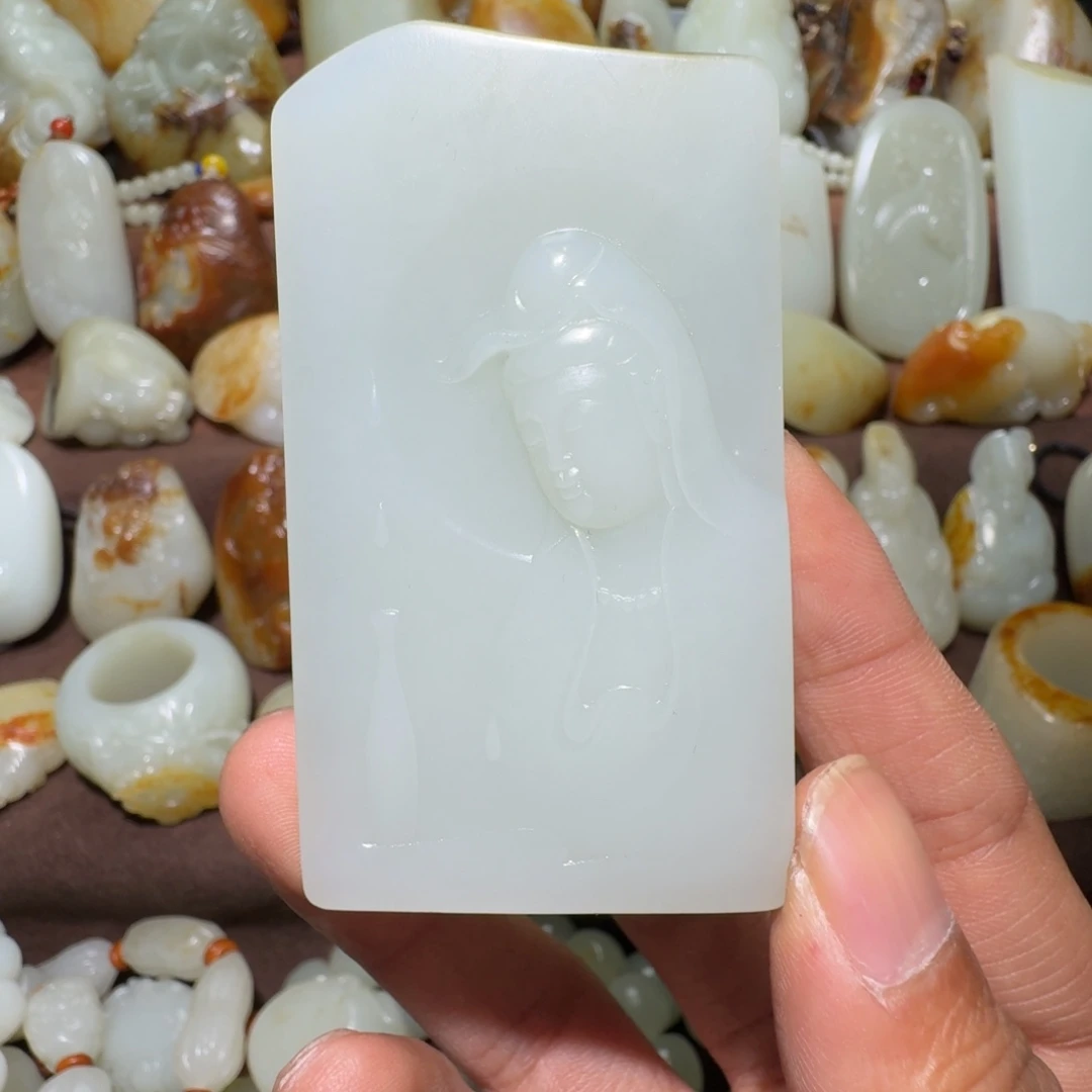 拿***绳和田玉未镶嵌吊坠(不含链)