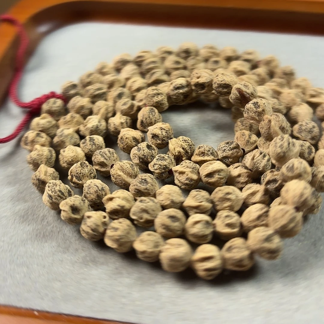 哈***哈吊坠柏香籽/百香籽