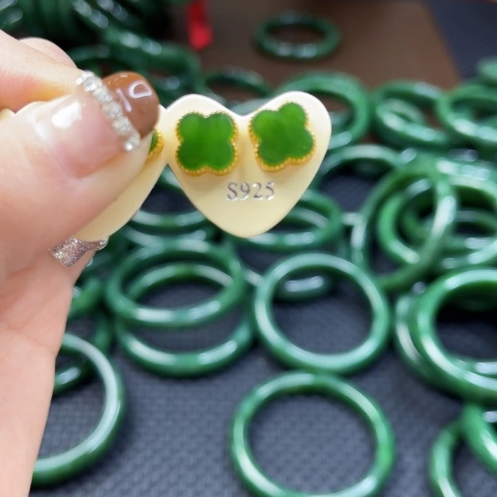 【闪购商品】和田玉（碧玉）耳饰银S925镶嵌