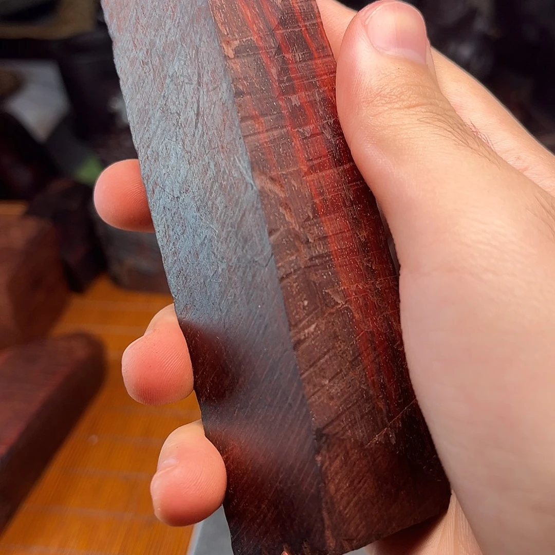 秦***乡檀香紫檀（小叶紫檀）