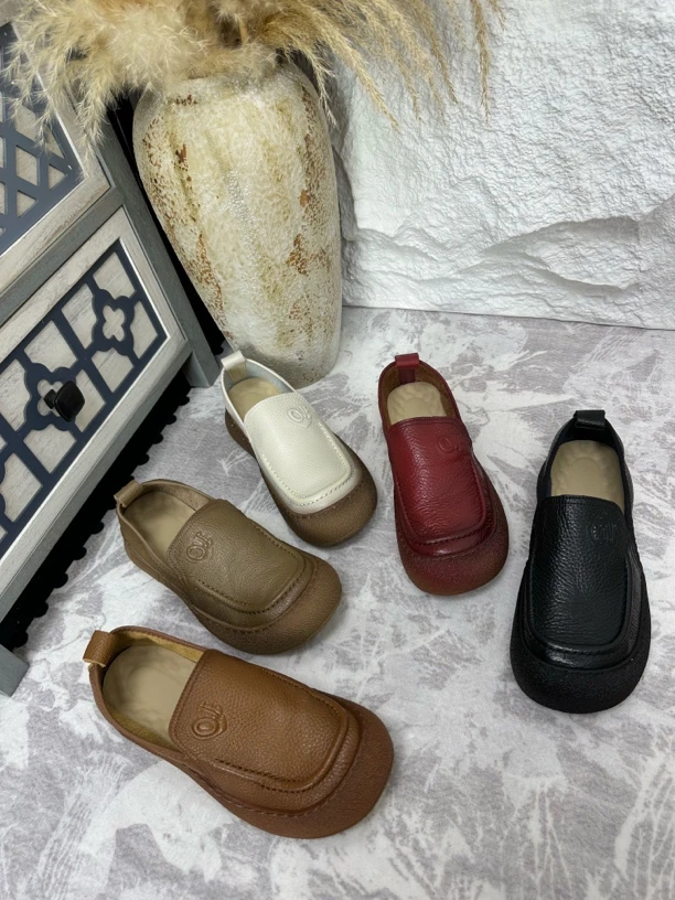 复古牛皮一脚蹬软底豆豆鞋