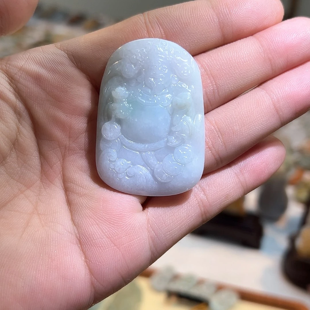 翡翠未镶嵌颈饰挂件