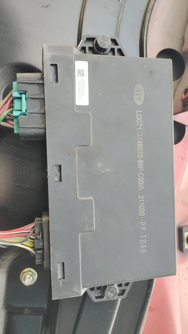 原厂88P车门控制器