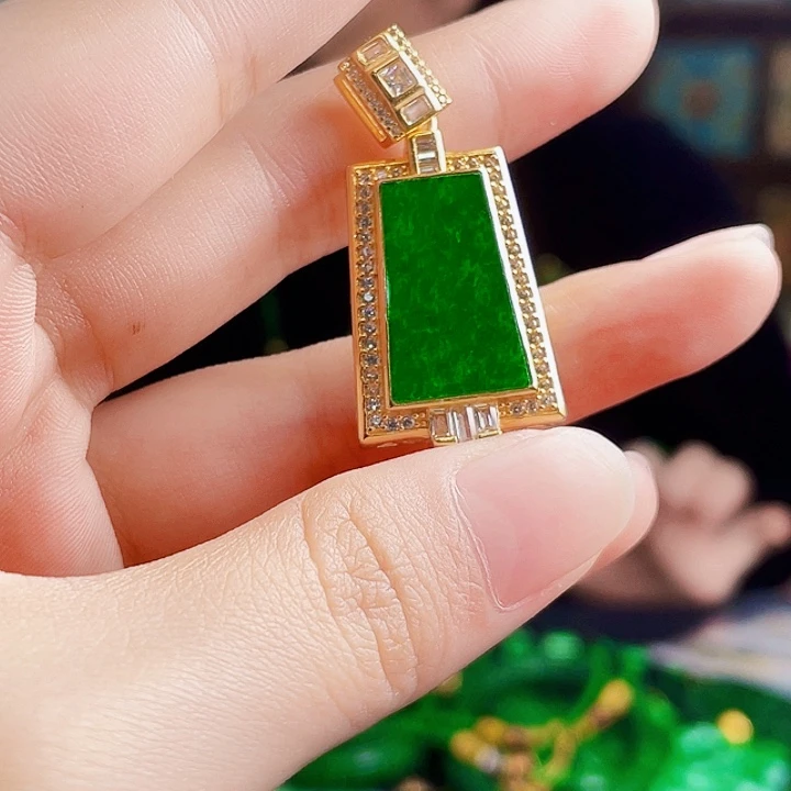 翡翠银S925镶嵌颈饰多样性