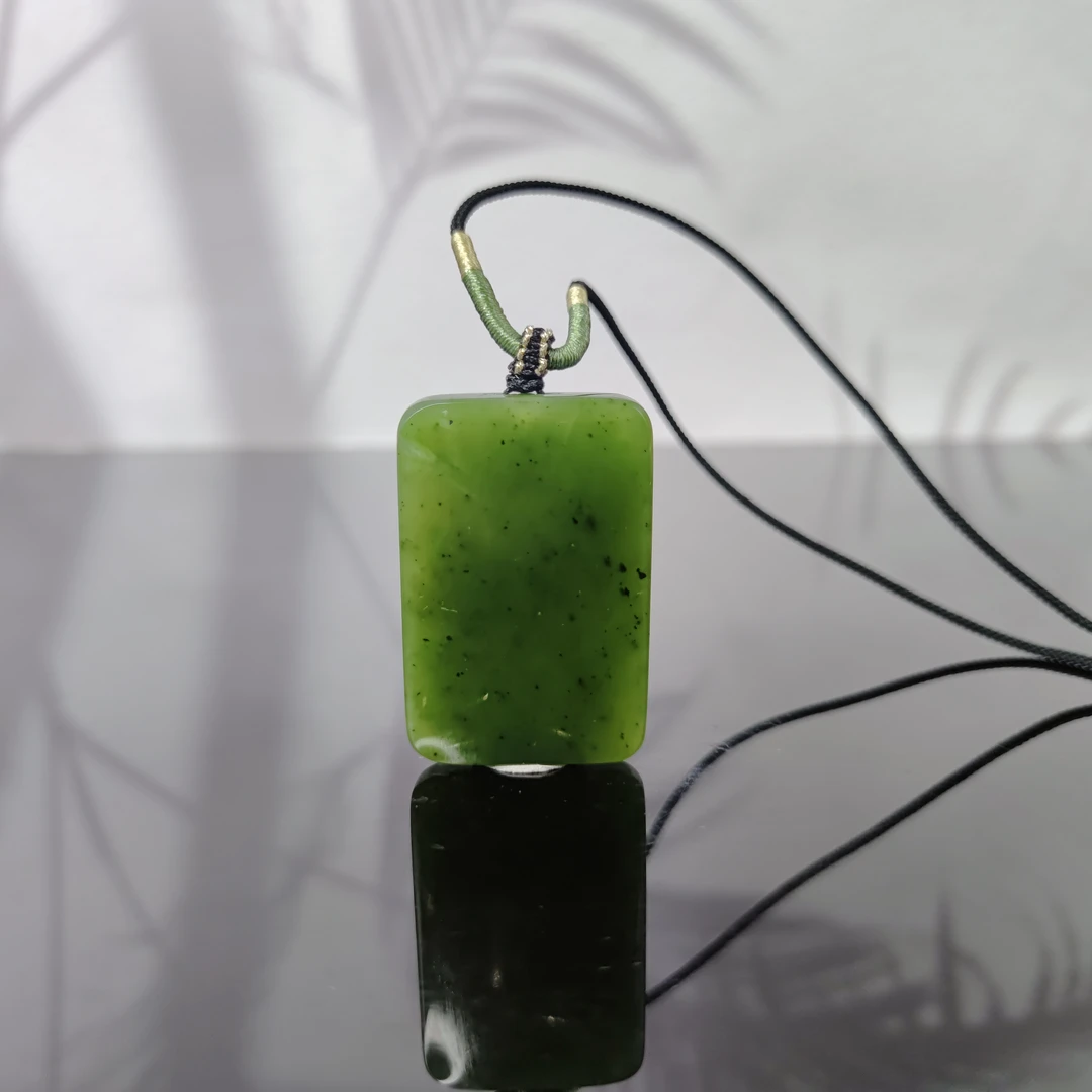 T和田玉碧玉无事牌吊坠4326