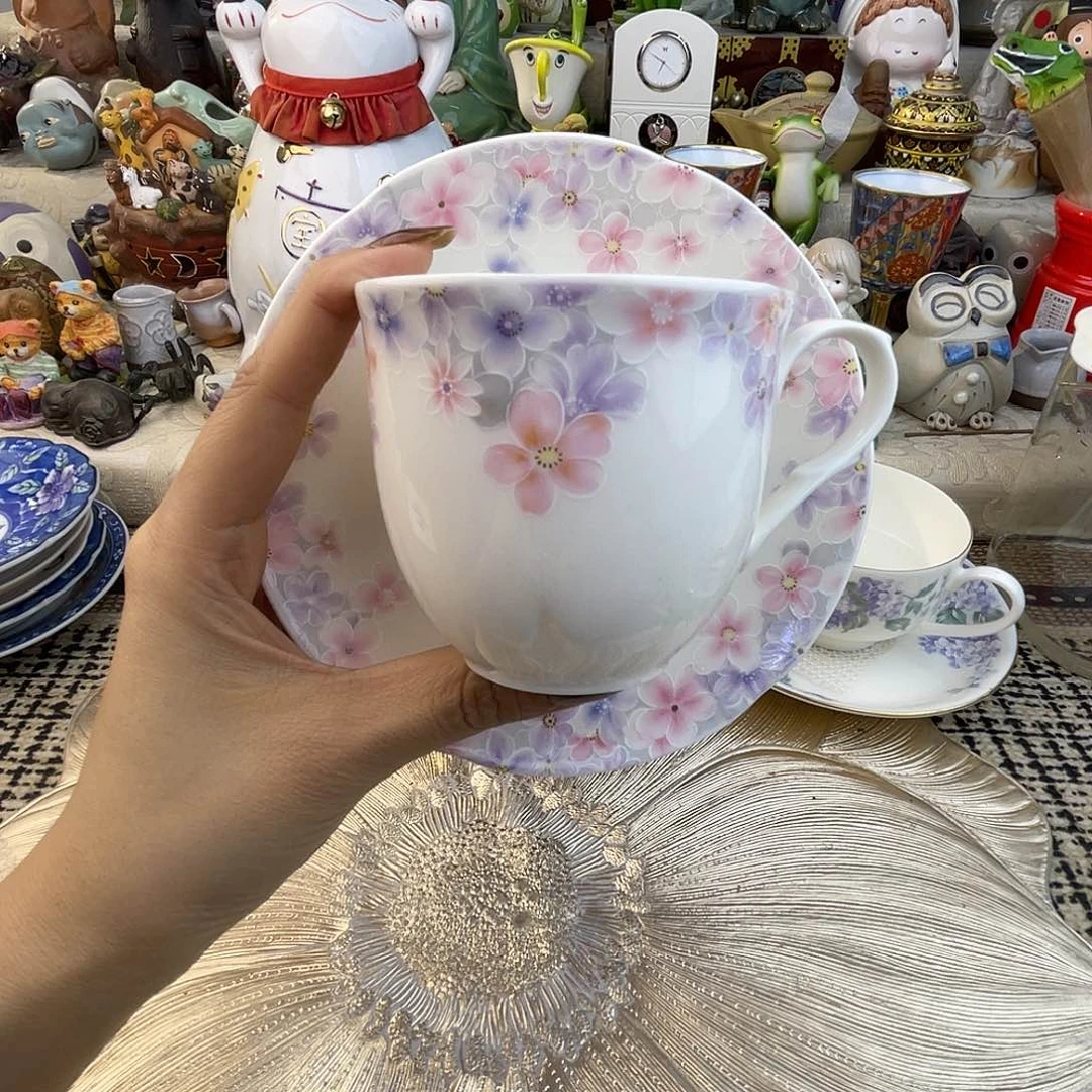 瓷片瓷自顾自美丽的风景线