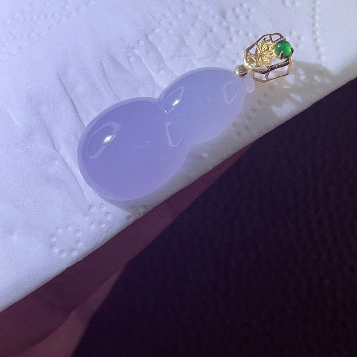 颈饰18K金镶嵌翡翠翡翠