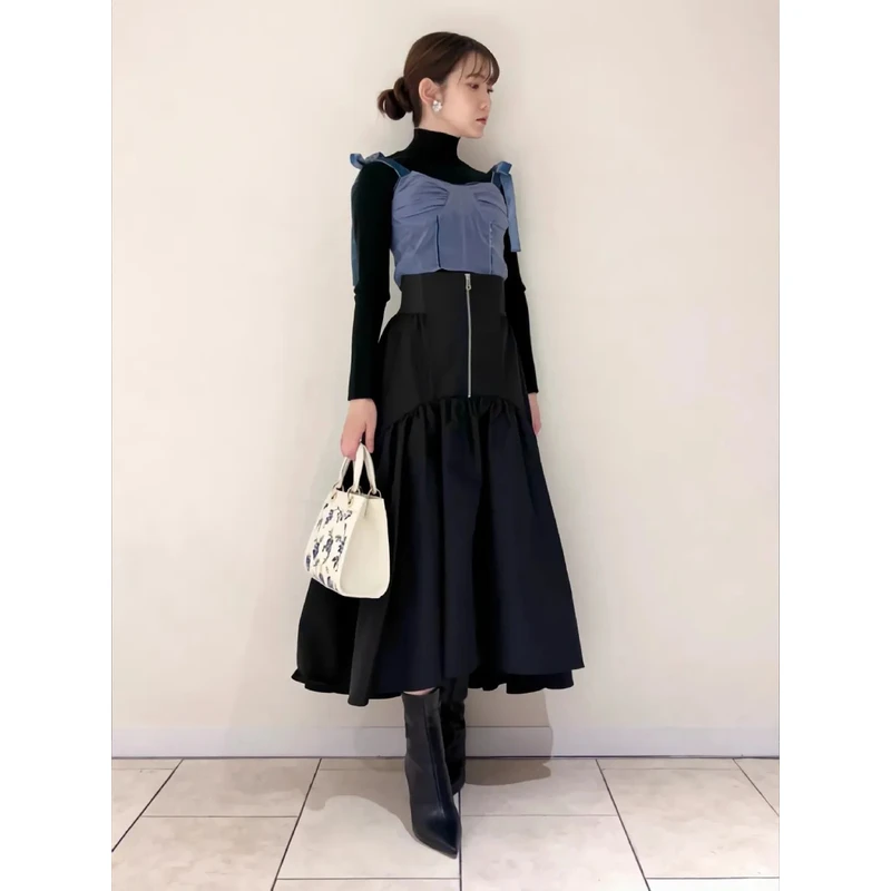 日单贵牌 高腰拼接 褶皱下摆 前拉链 半身裙 长裙53X