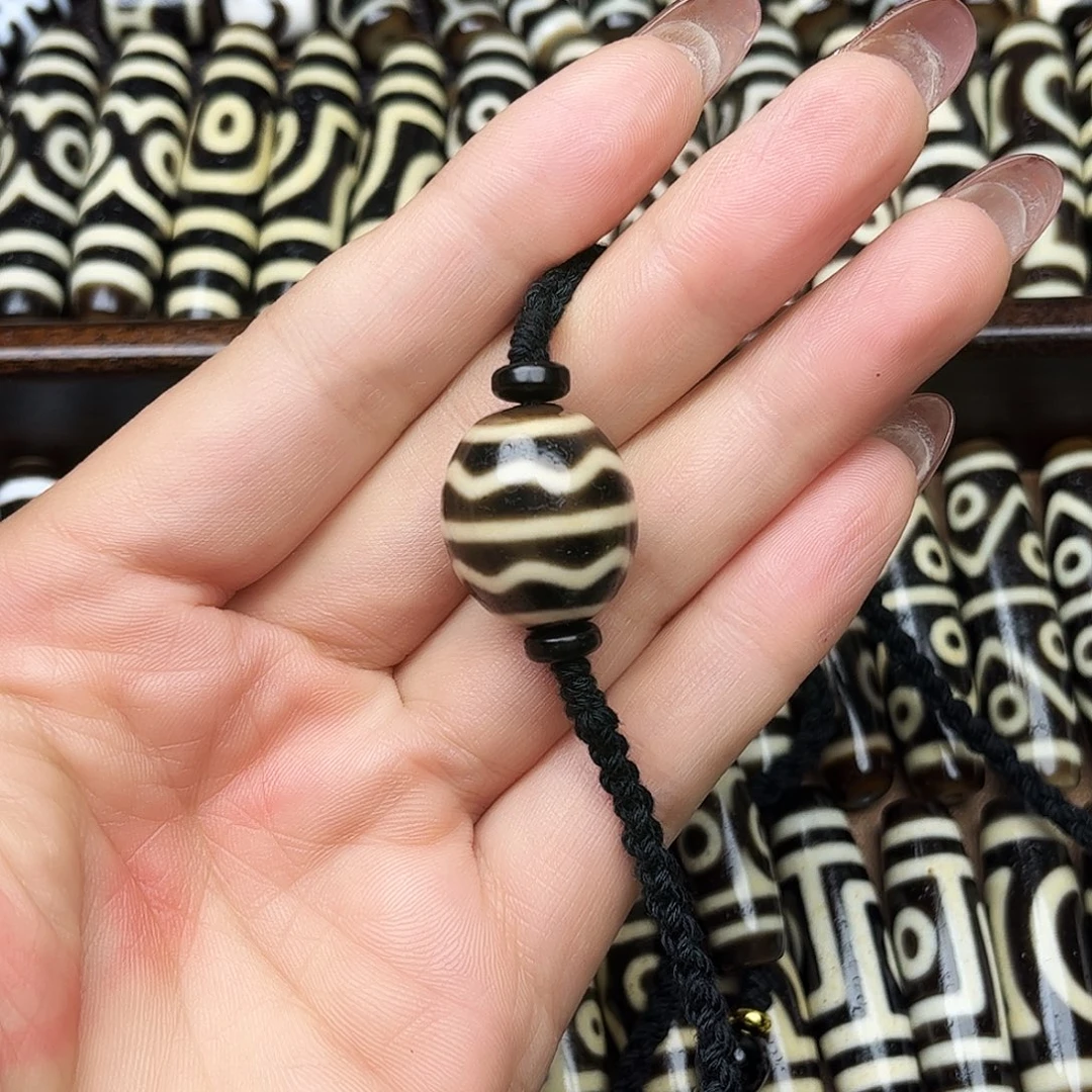 多***吉玛瑙/玉髓未镶嵌吊坠(不含链)