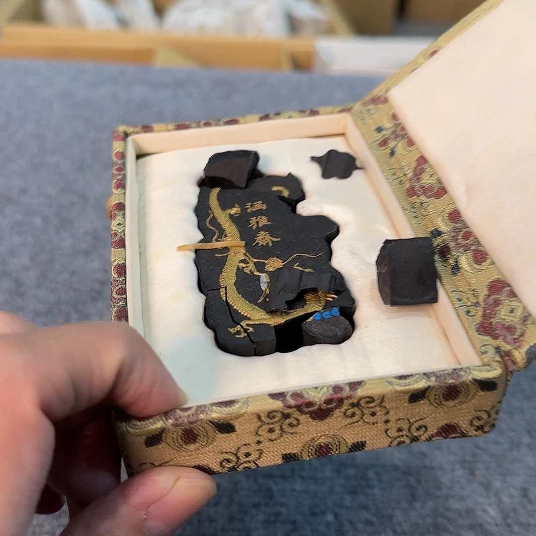 中古艺术工艺美术品