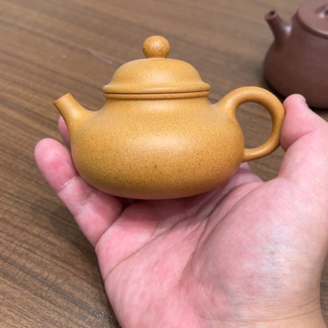 茶壶紫砂110cc黄金段容天