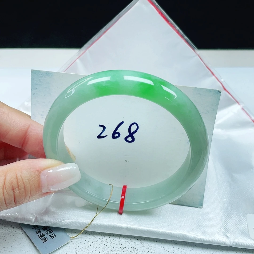 翡翠未镶嵌手镯 正圈58