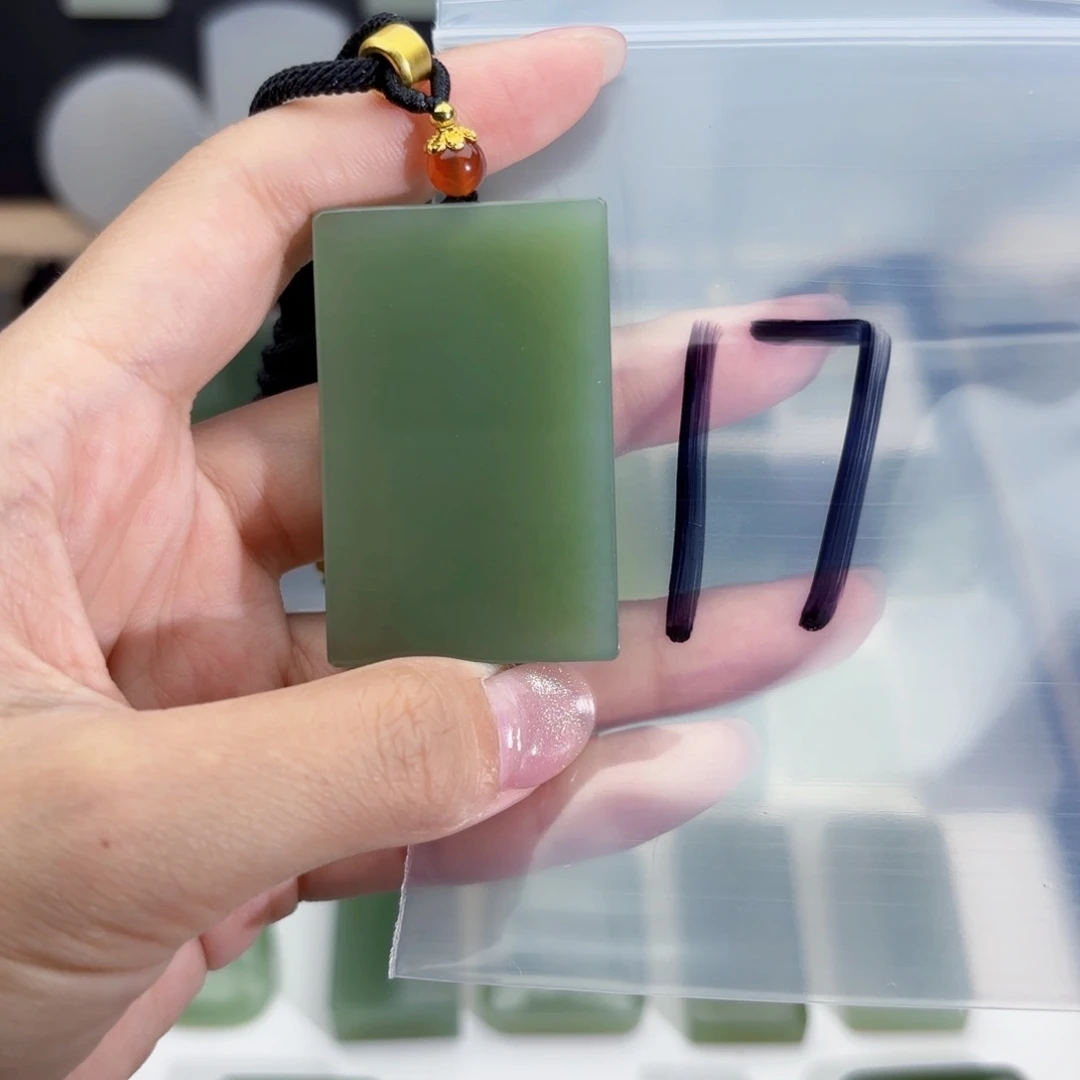 和田玉未镶嵌颈饰魅*.