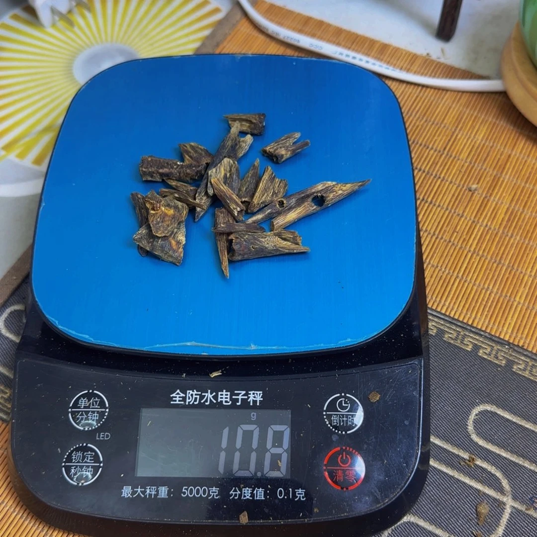 木英***长手工艺原材料沉水白棋