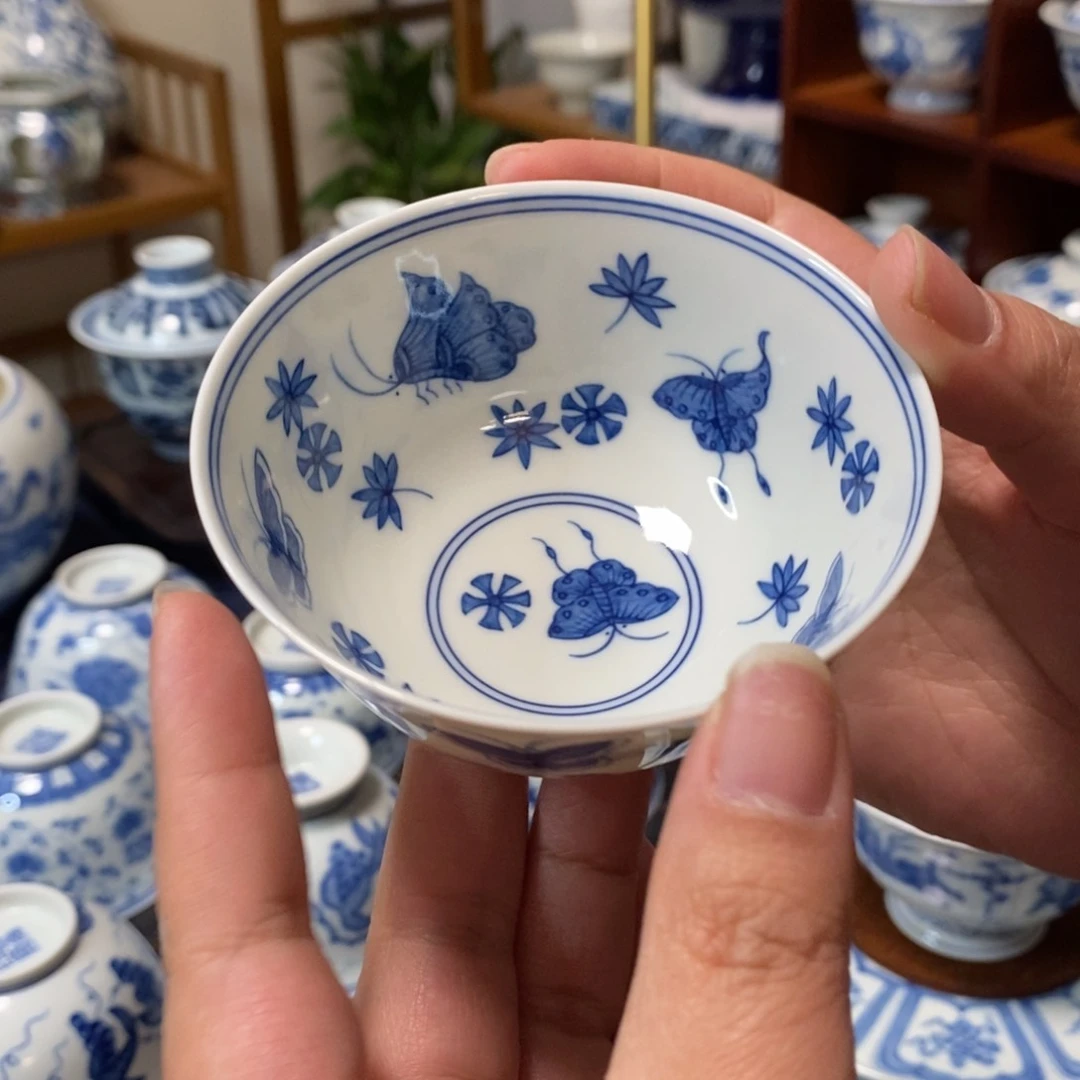 青炎亚飞的蝶恋花