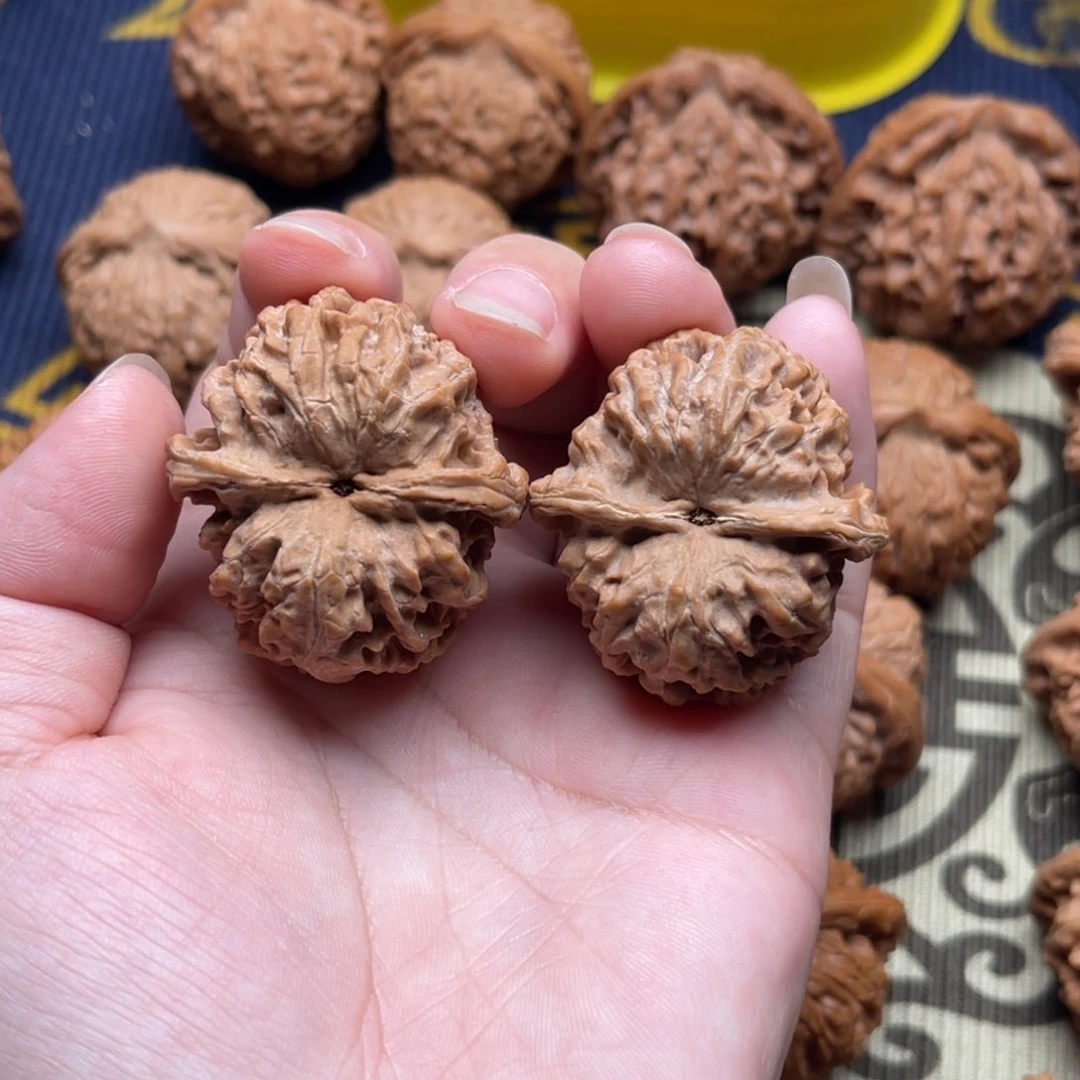 文玩核桃吊坠金锭37