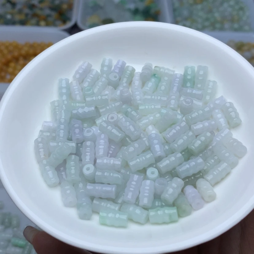 【闪购商品】翡翠手链未镶嵌卡4.8乘9左右冰绿白竹节50颗