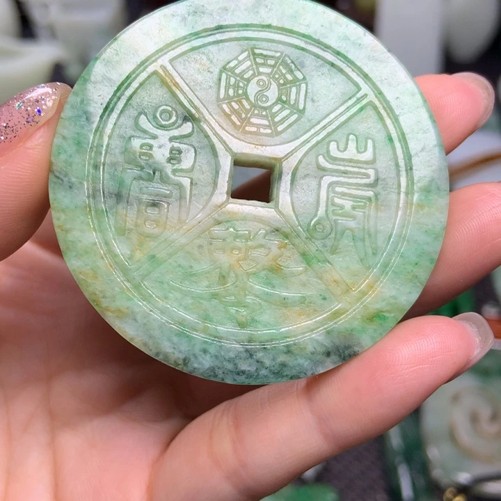 未镶嵌挂件翡翠清