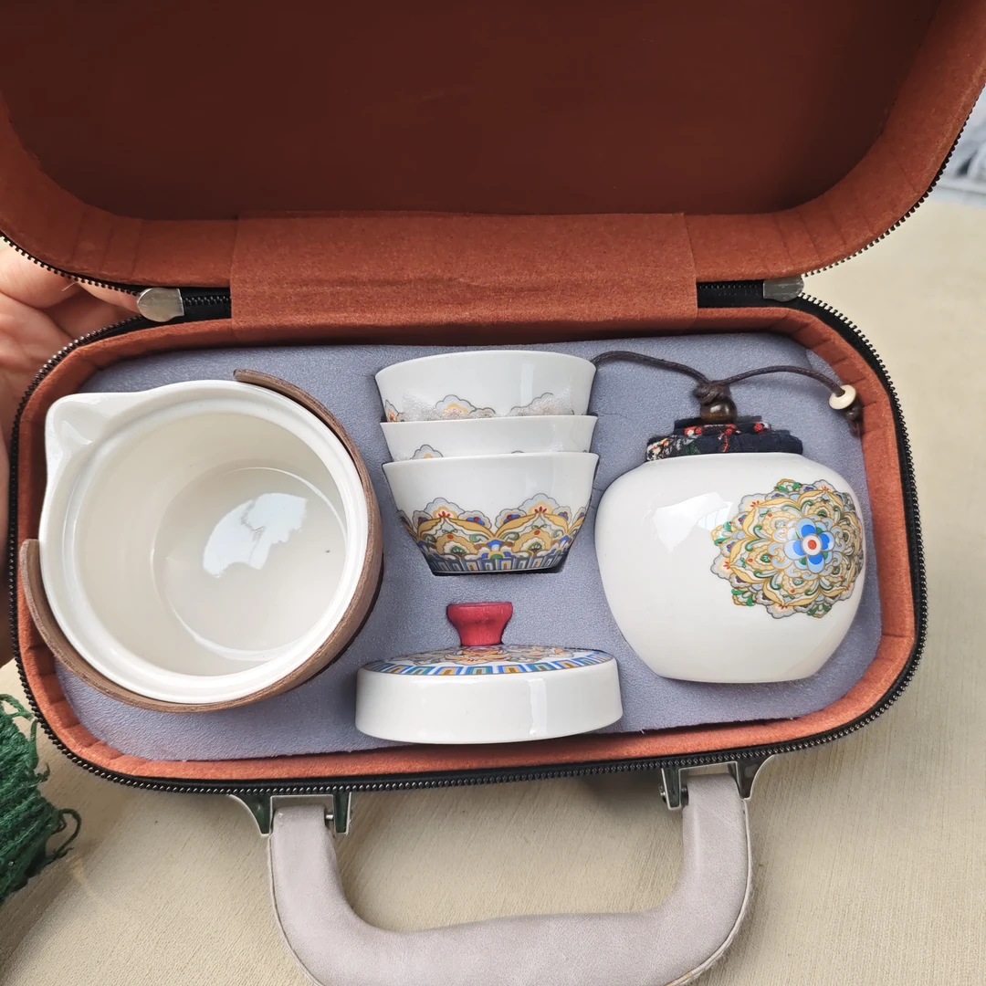 142.宝相花一壶三杯茶叶罐旅行茶具便捷式送旅行包G1475
